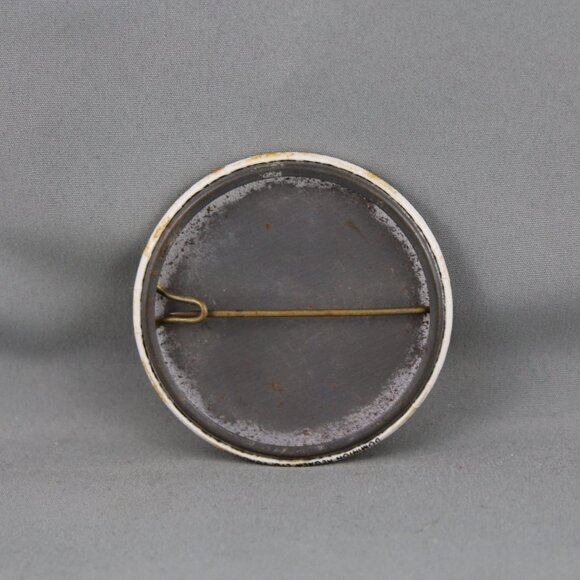 Vintage Cause Pin - Buckle Up for Safety Cartoon Graphic - Celluloid Pin - Picture 2 of 3